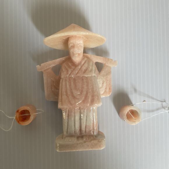 Vintage Asian Alabaster Fisherman Figurine 3.5” Hand-Carved Stone Sculpture - Picture 7 of 9